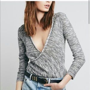 Free people grey v neck pullover long sleeve XS